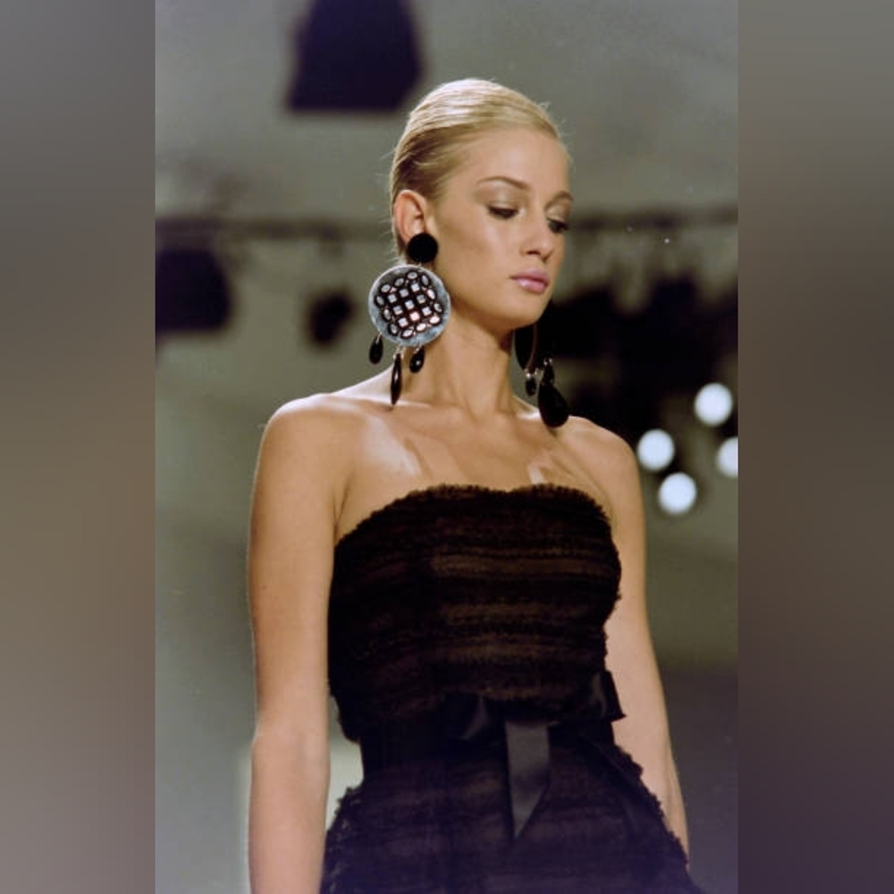 US M 8 $6,000 OSCAR DE LA RENTA STUNNING SILK BLACK BUBBLE HEM RUNWAY DRESS - Picture 5 of 13